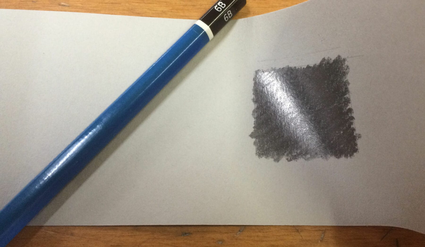An example of "burnished" or "shiny" graphite.